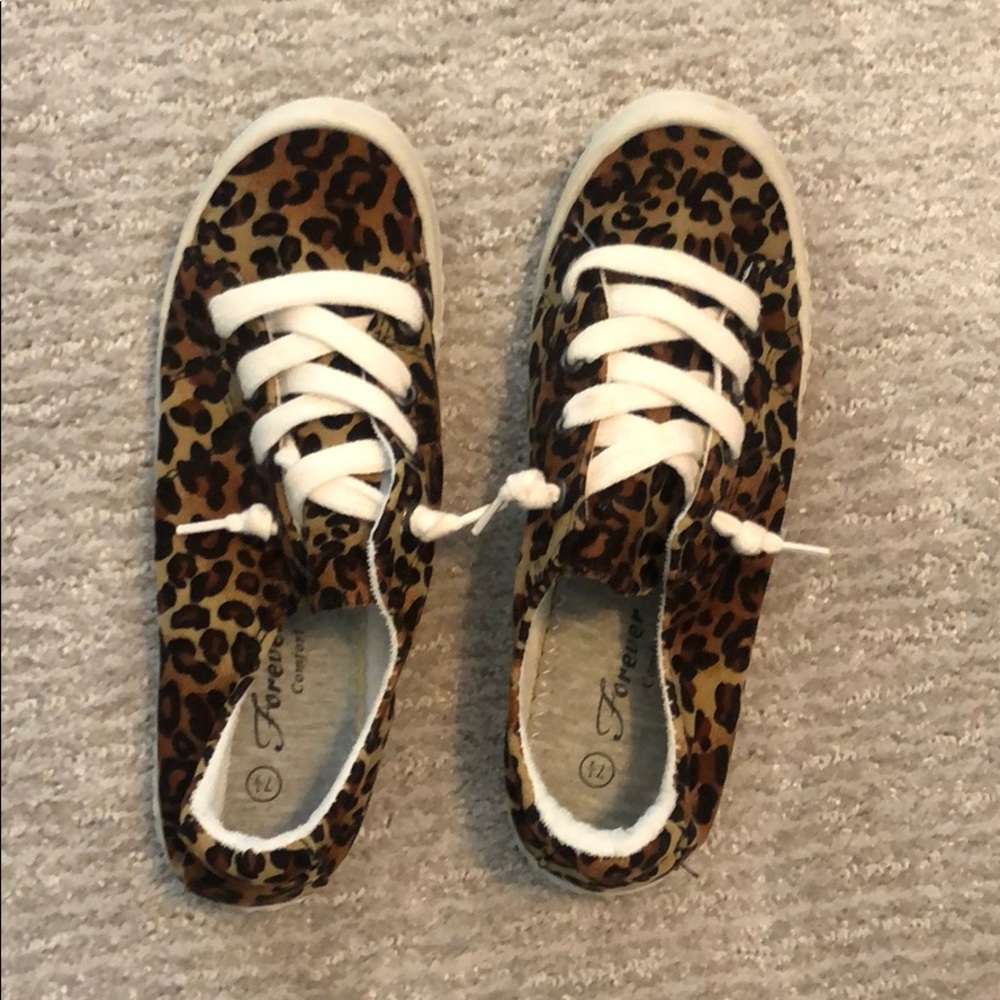 Leopard Print Tennis Shoes